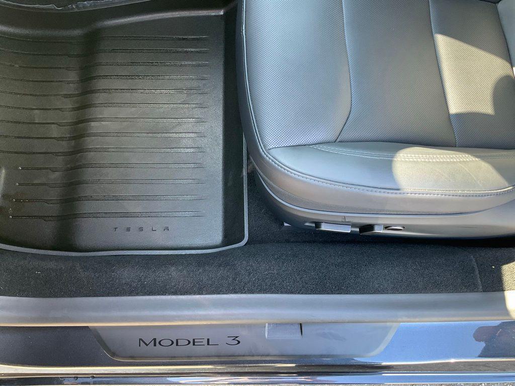 used 2024 Tesla Model 3 car, priced at $35,998