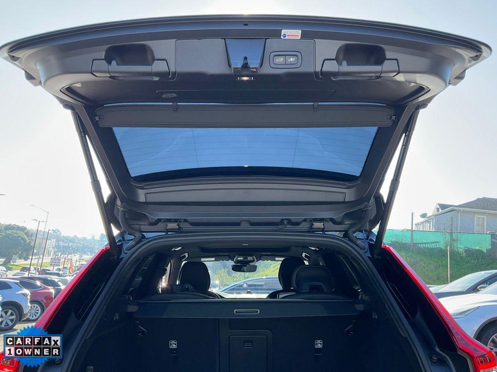 used 2024 Volvo XC60 Recharge Plug-In Hybrid car, priced at $53,500