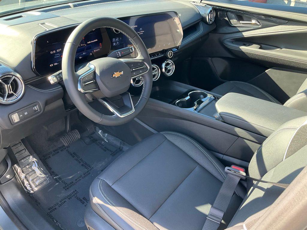 used 2025 Chevrolet Blazer EV car, priced at $35,998