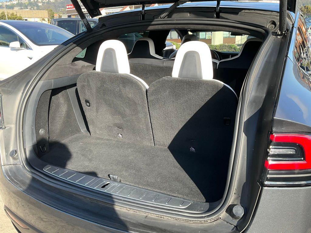 used 2019 Tesla Model X car, priced at $27,700