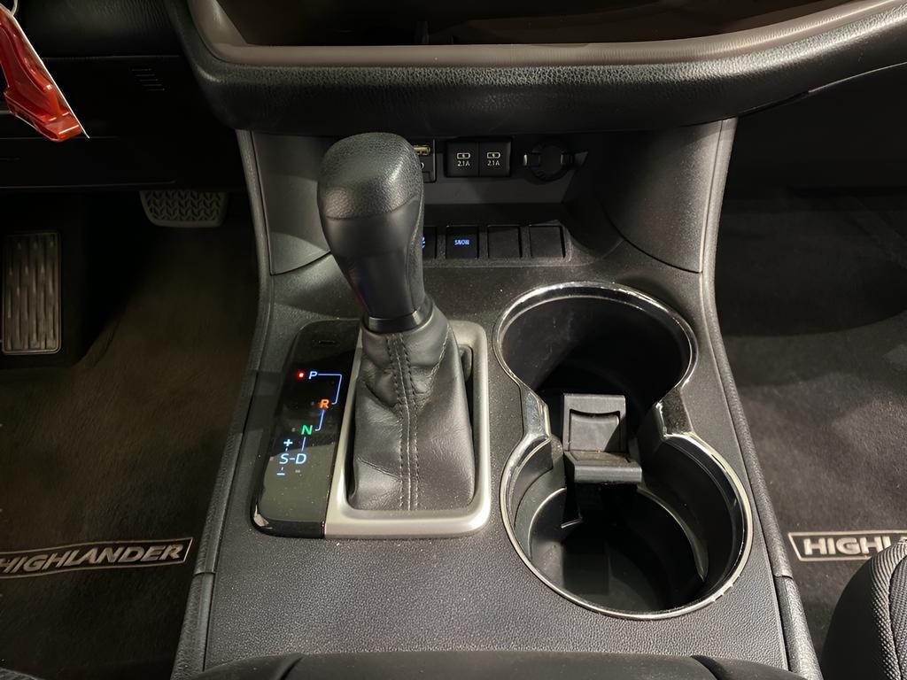 used 2017 Toyota Highlander car, priced at $20,995