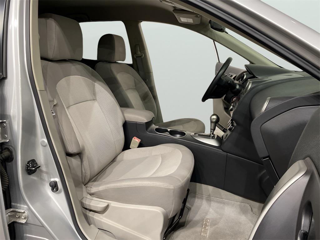 used 2010 Nissan Rogue car, priced at $7,888