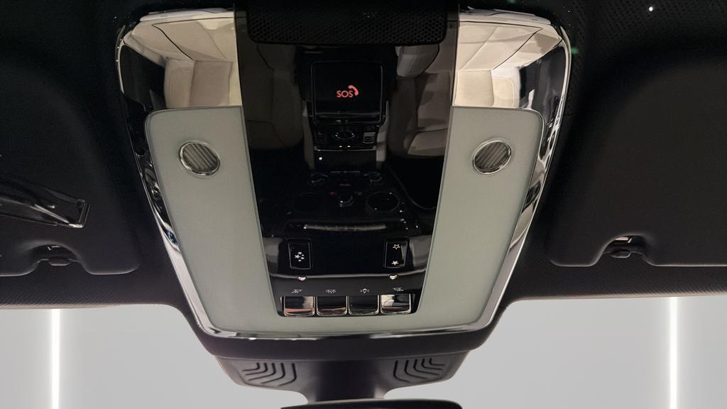 used 2022 Rolls-Royce Cullinan car, priced at $334,999