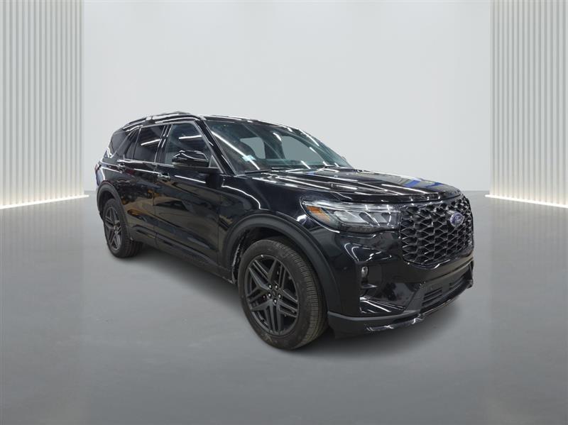 used 2025 Ford Explorer car, priced at $39,500