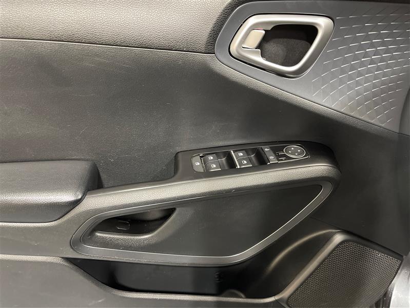 used 2021 Kia Soul car, priced at $10,300