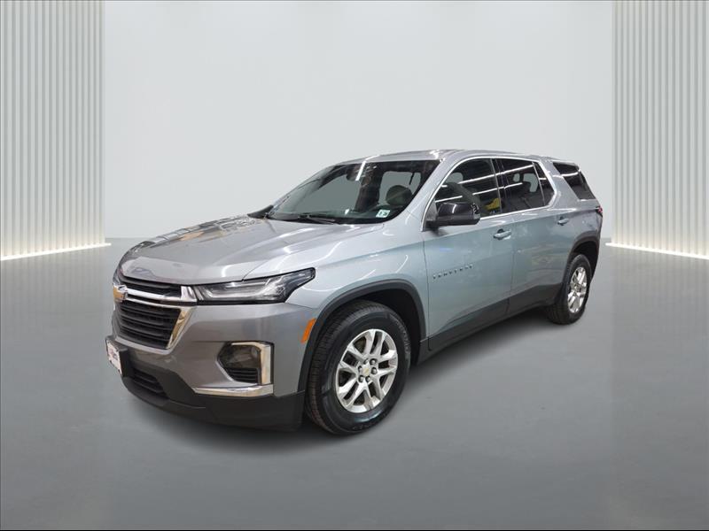 used 2023 Chevrolet Traverse car, priced at $21,300