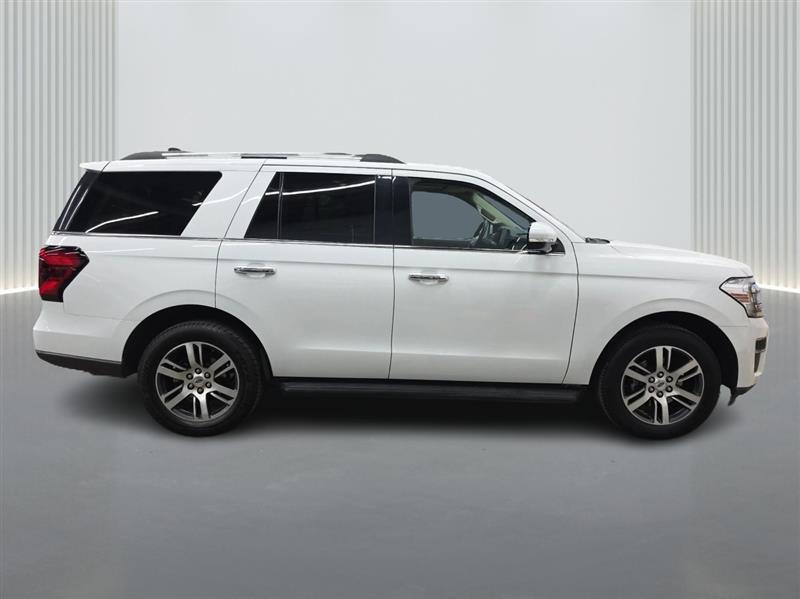 used 2024 Ford Expedition car, priced at $48,900