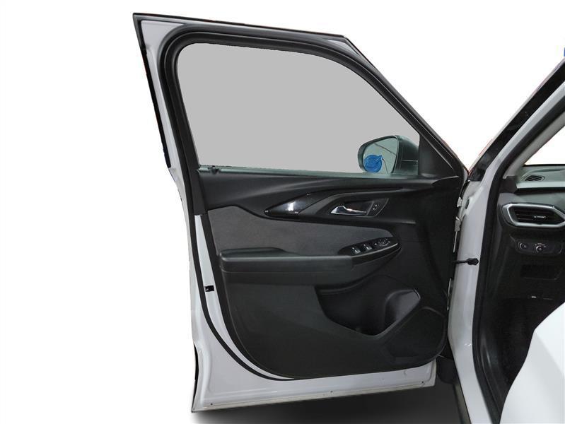 used 2023 Chevrolet TrailBlazer car, priced at $17,900