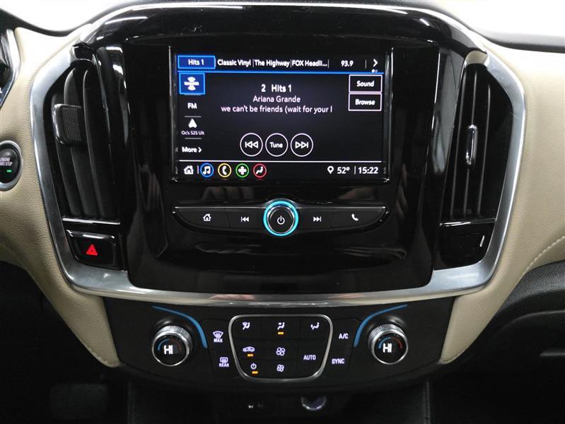 used 2023 Chevrolet Traverse car, priced at $20,300