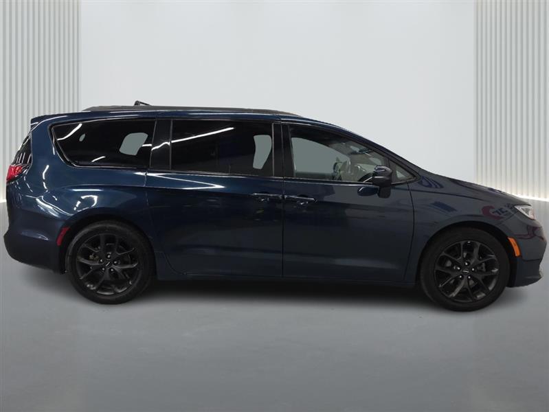 used 2022 Chrysler Pacifica car, priced at $19,200