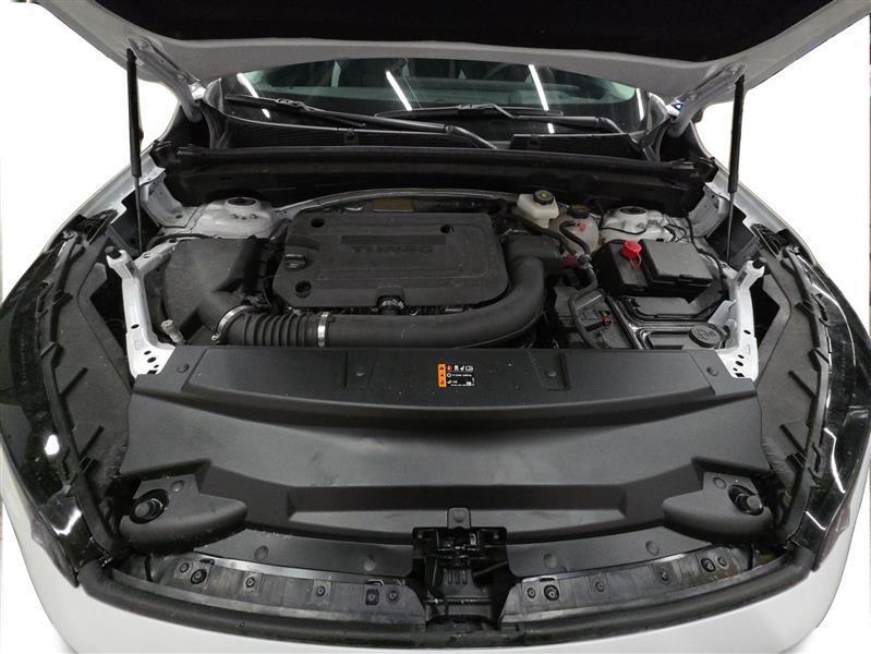 used 2025 Buick Envision car, priced at $28,900