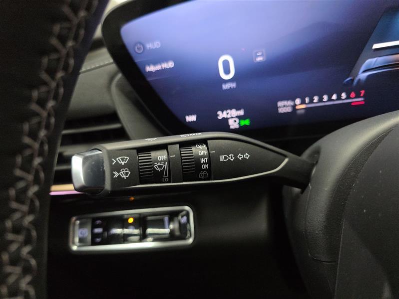 used 2025 Buick Envision car, priced at $28,900