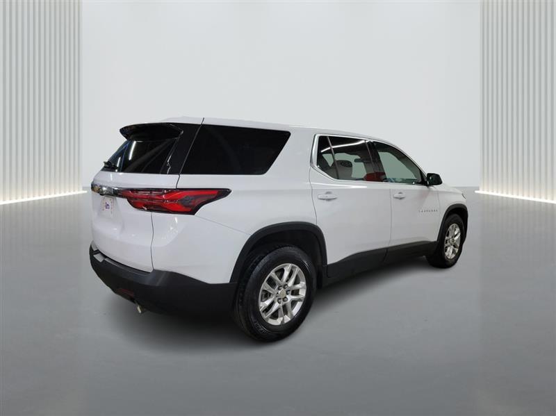 used 2023 Chevrolet Traverse car, priced at $21,300