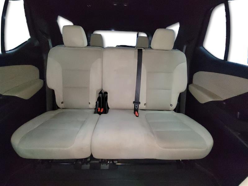 used 2023 Chevrolet Traverse car, priced at $21,300