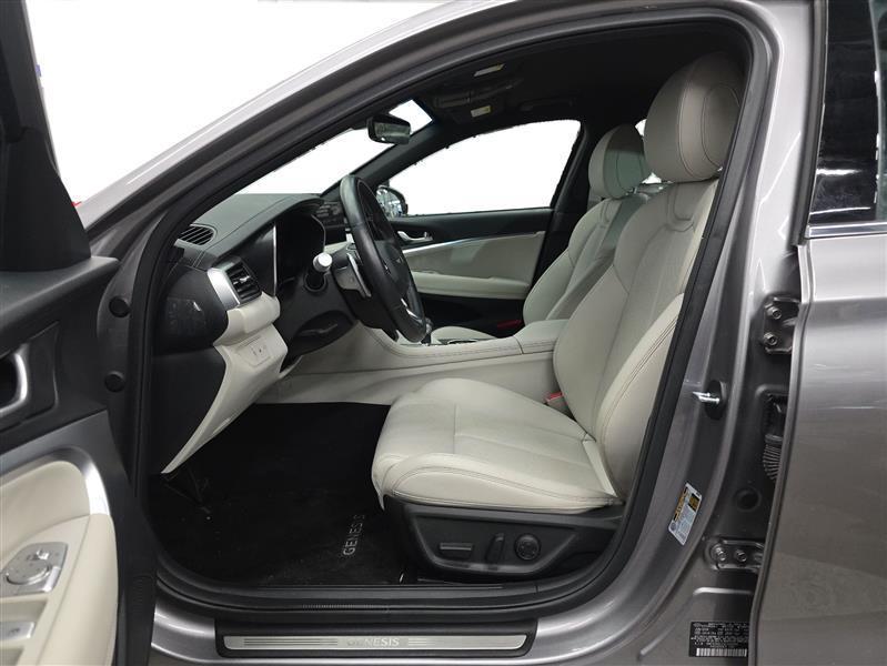 used 2025 Genesis G70 car, priced at $28,600