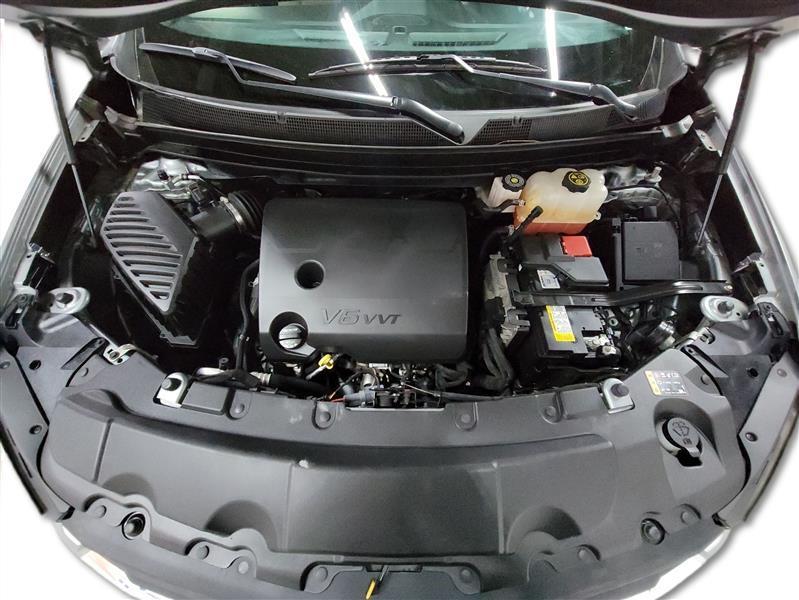 used 2023 Chevrolet Traverse car, priced at $21,600