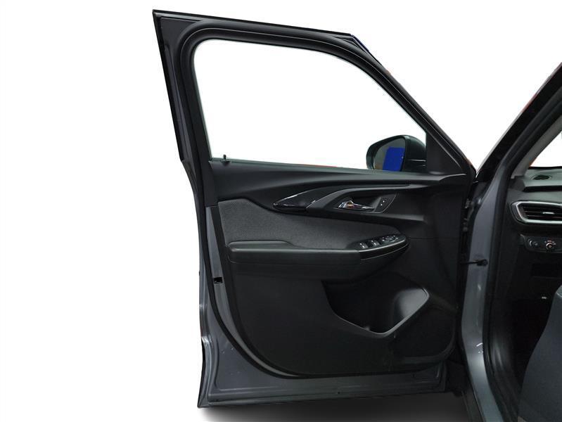 used 2023 Chevrolet TrailBlazer car, priced at $17,900