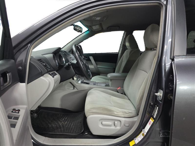 used 2012 Toyota Highlander car, priced at $7,600