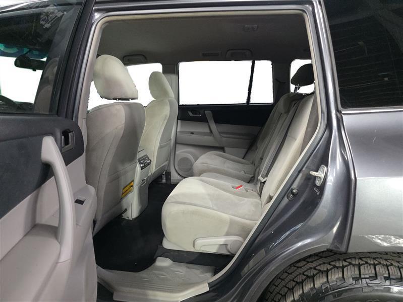 used 2012 Toyota Highlander car, priced at $7,600