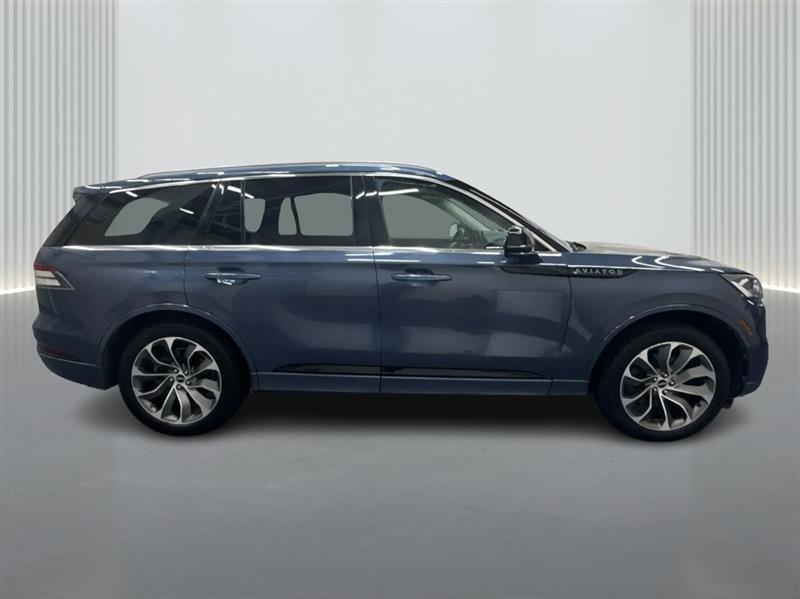 used 2021 Lincoln Aviator car, priced at $25,600