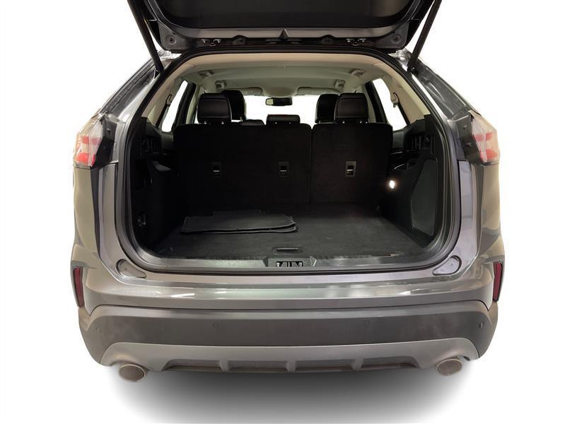 used 2024 Ford Edge car, priced at $24,900