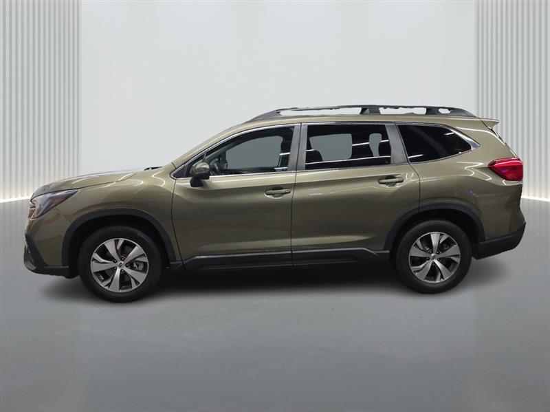 used 2023 Subaru Ascent car, priced at $22,600