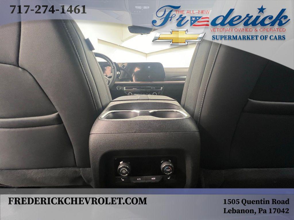 new 2026 Chevrolet Traverse car, priced at $62,484