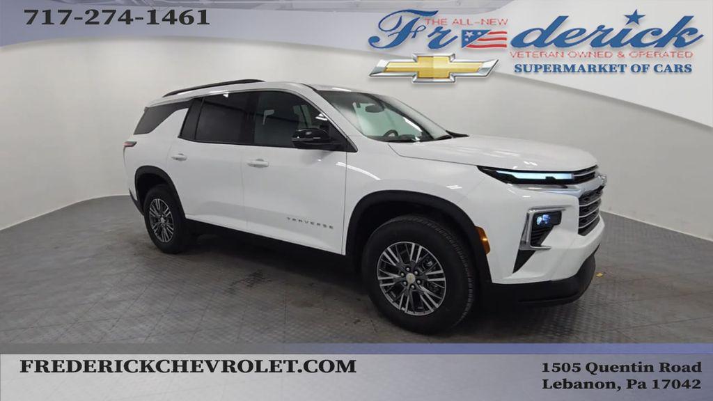 new 2025 Chevrolet Traverse car
