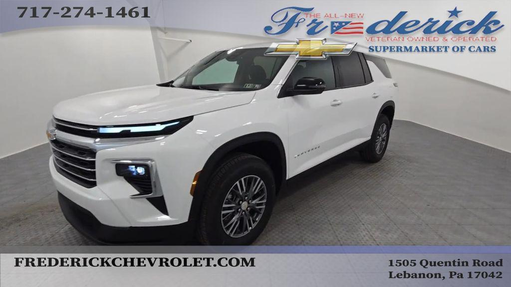 new 2025 Chevrolet Traverse car