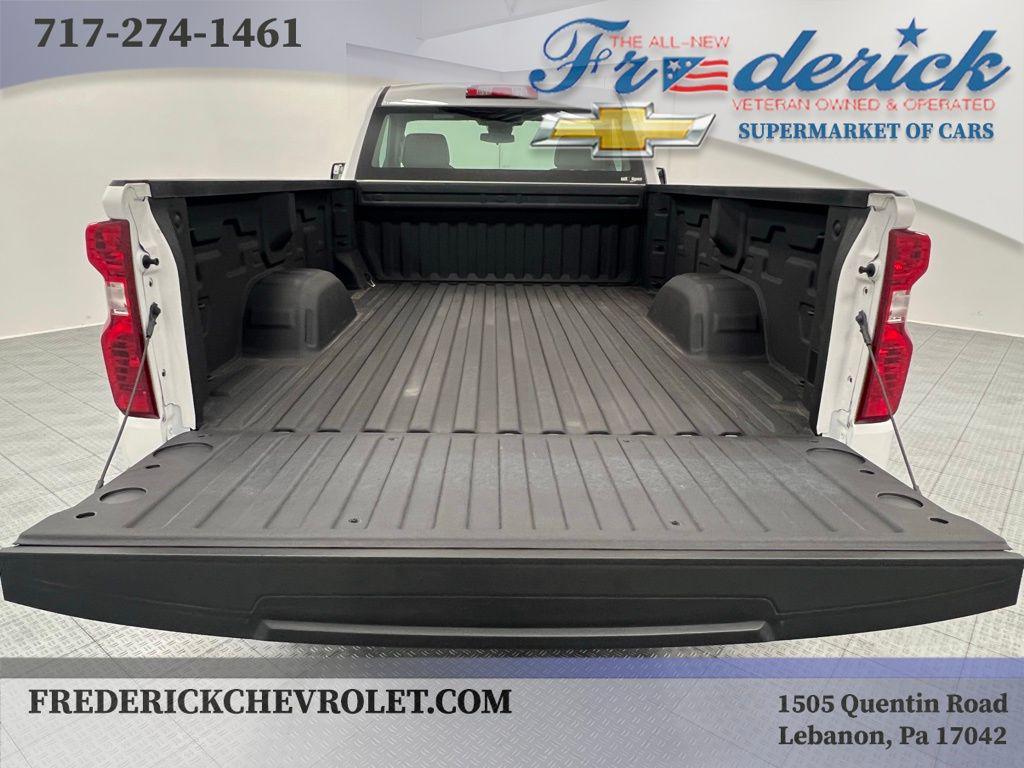 new 2024 Chevrolet Silverado 1500 car, priced at $39,000