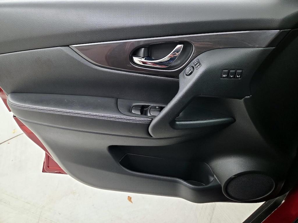 used 2020 Nissan Rogue car, priced at $18,998