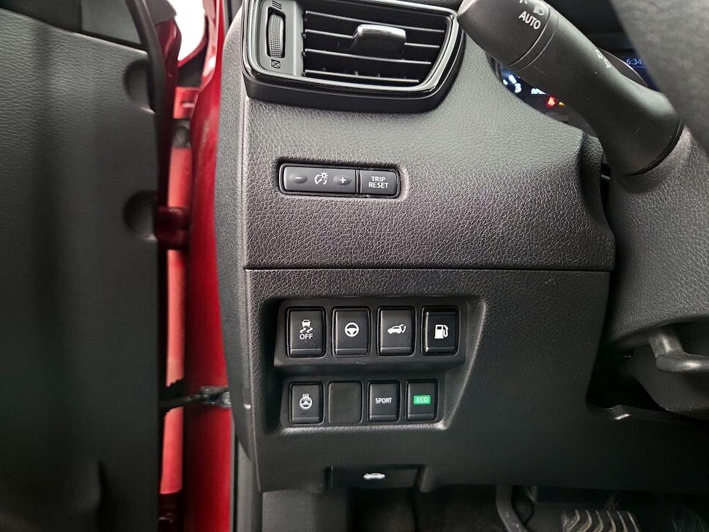 used 2020 Nissan Rogue car, priced at $18,998