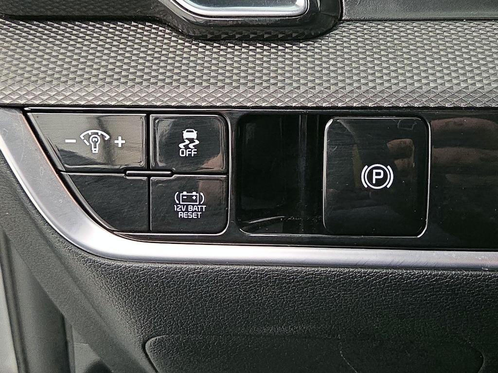 used 2023 Kia Sportage Hybrid car, priced at $22,998