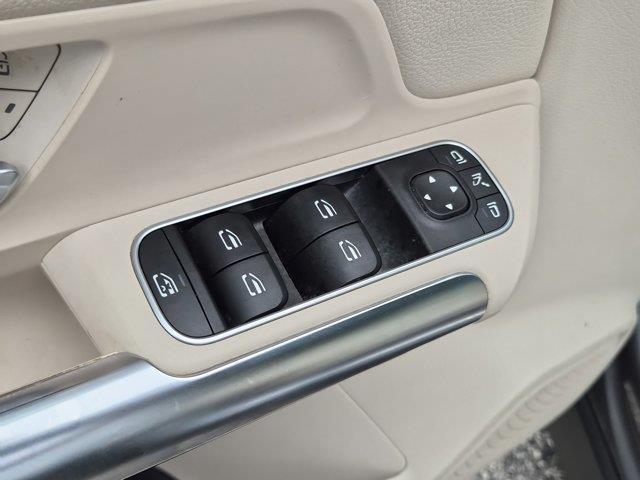 used 2022 Mercedes-Benz GLA 250 car, priced at $20,818