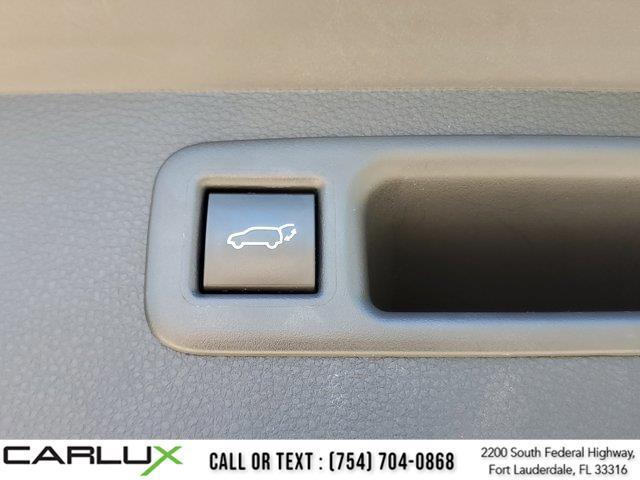 used 2024 Toyota Highlander car, priced at $24,726