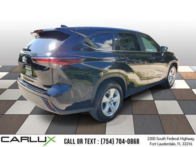 used 2024 Toyota Highlander car, priced at $24,726