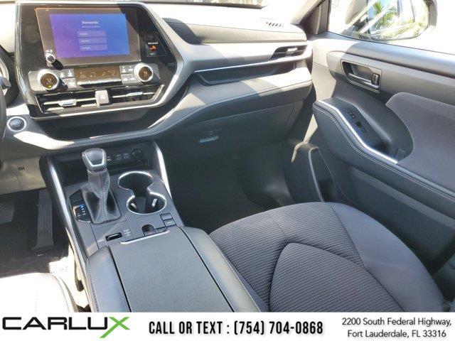 used 2024 Toyota Highlander car, priced at $24,726