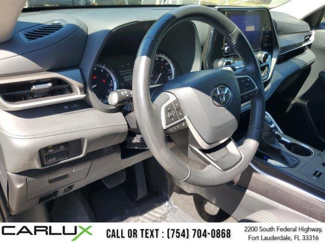 used 2024 Toyota Highlander car, priced at $24,726
