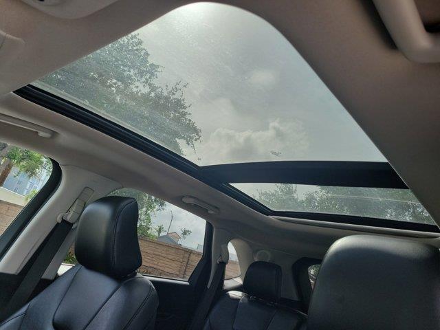used 2022 Ford Edge car, priced at $15,726