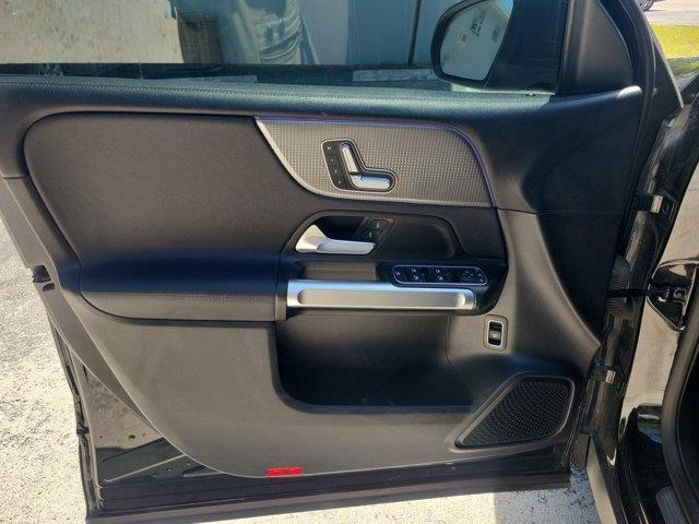 used 2021 Mercedes-Benz GLB 250 car, priced at $18,526