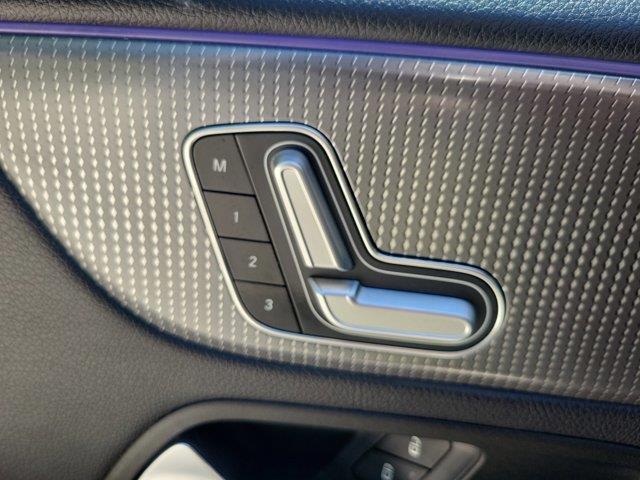 used 2021 Mercedes-Benz GLB 250 car, priced at $18,526