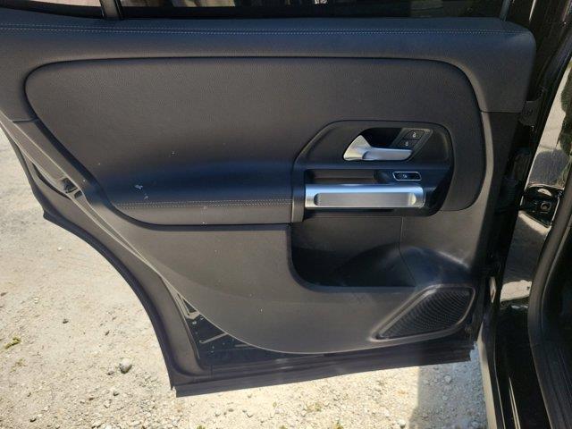 used 2021 Mercedes-Benz GLB 250 car, priced at $18,526