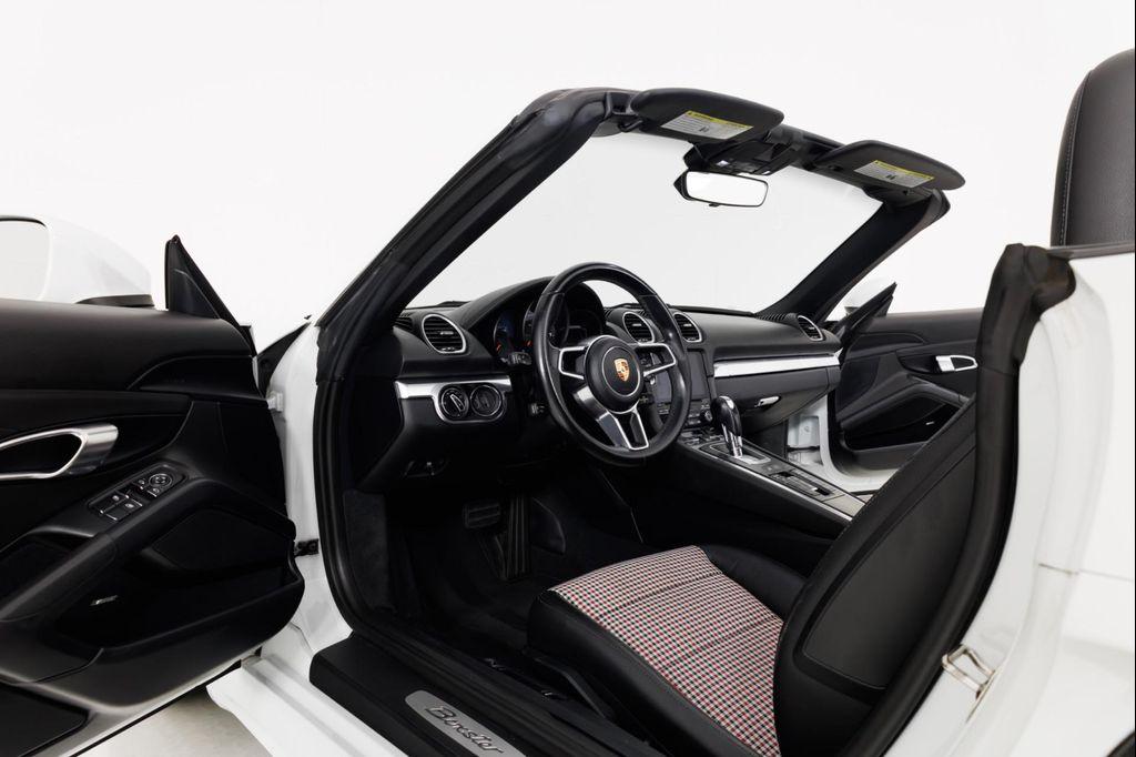 used 2019 Porsche 718 Boxster car