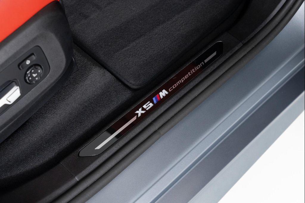2024 Frozen Pure Grey Metallic BMW X5 M