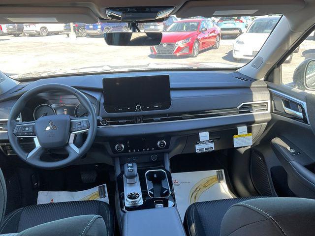 new 2026 Mitsubishi Outlander car, priced at $33,515