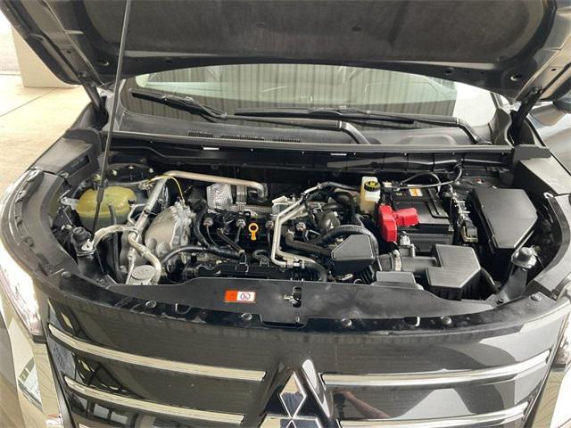 used 2025 Mitsubishi Outlander car, priced at $26,000