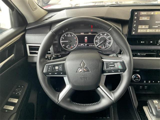 used 2025 Mitsubishi Outlander car, priced at $26,000