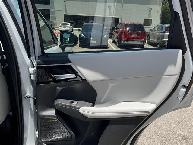 new 2025 Mitsubishi Outlander car, priced at $41,910