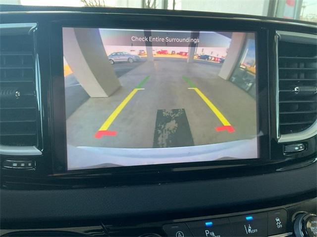 used 2023 Chrysler Pacifica car, priced at $22,000