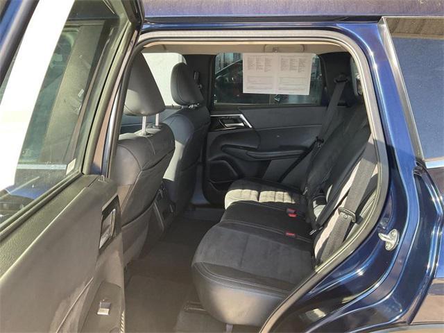 used 2024 Mitsubishi Outlander car
